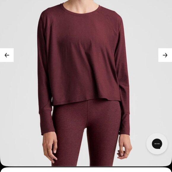 BEYOND YOGA NWT Featherweight Daydreamer Pullover: SMALL- Midnight Burgundy - Picture 1 of 11